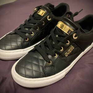 Women’s Black Guess Sneakers Size 7M